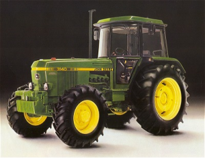 Трактор JOHN DEERE 3140